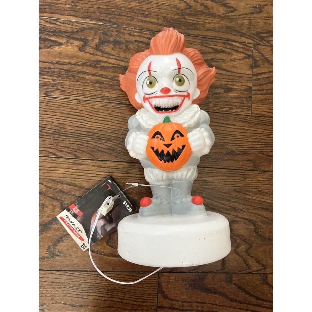 Gemmy Pennywise IT Blow Mold 12" Halloween Lighted Decor Clown w/ Pumpkin Indoor